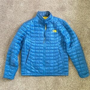 The North Face Mens Medium Spell Out Thermoball Full Zip Puffer Jacket Blue